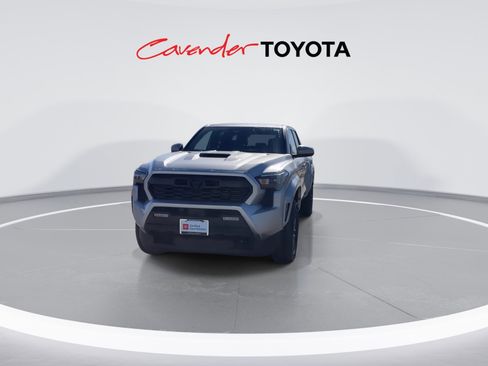 Certified 2026 Toyota Tacoma TRD Sport image 3