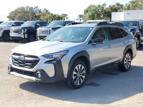 Used 2024 Subaru Outback Limited image 8