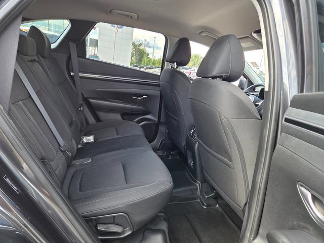 Used 2023 Hyundai Tucson SEL w/ Winter Package FWD image 13
