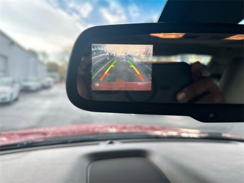 Used 2011 Ford Taurus Limited w/ 301A Rapid Spec Order Code image 18