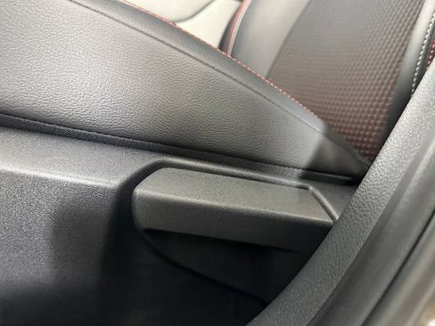 Used 2026 Nissan Kicks SR w/ Cold Weather Package FWD image 22