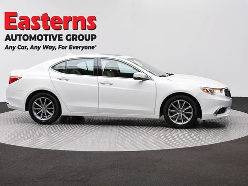Used 2020 Acura TLX FWD image 4