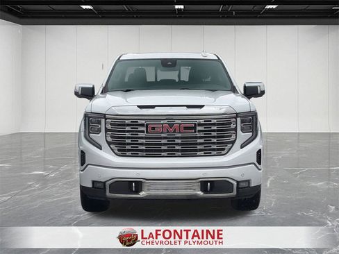 Certified 2023 GMC Sierra 1500 Denali image 3
