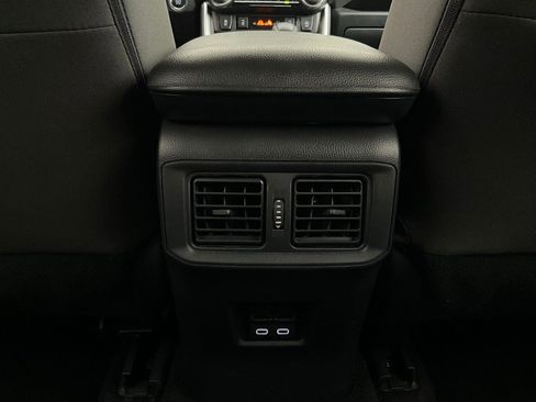 Used 2025 Toyota RAV4 XLE image 13