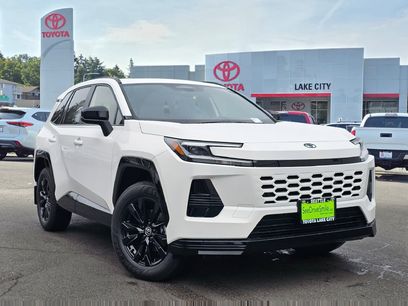 New 2026 Toyota RAV4 SE w/ Convenience Package