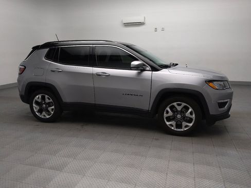 Used 2019 Jeep Compass Limited w/ Safety & Security Group image 11