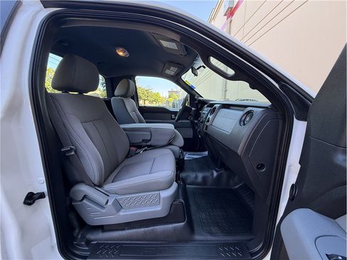 Used 2014 Ford F150 XL w/ Equipment Group 101A Mid RWD image 9