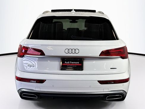 Used 2022 Audi Q5 e Premium Plus w/ Premium Plus Package image 6