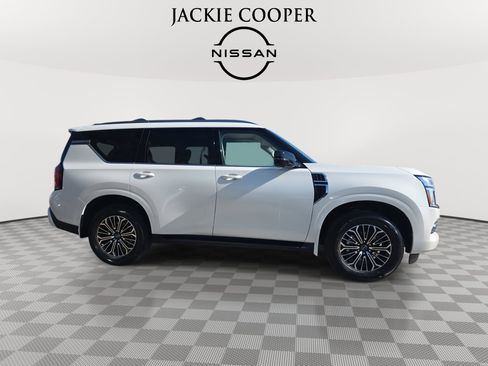 New 2026 Nissan Armada Platinum image 4