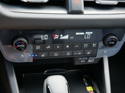 Used 2026 Subaru Outback Touring XT AWD/4WD image 23