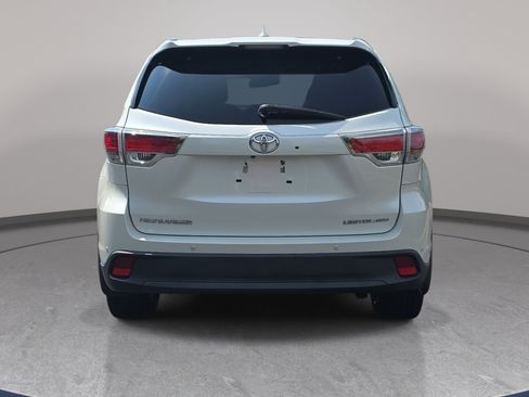 Used 2016 Toyota Highlander Limited w/ Driver Technology Package AWD/4WD image 6