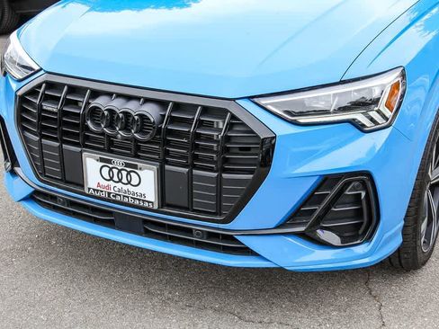 Used 2023 Audi Q3 2.0T Premium Plus w/ Premium Plus Package AWD/4WD image 8