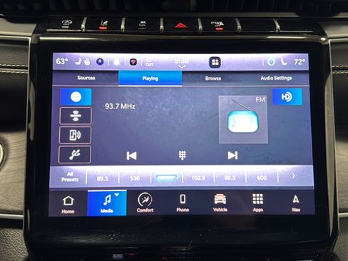 Used 2024 Jeep Grand Cherokee Limited w/ Luxury Tech Group II AWD/4WD image 29