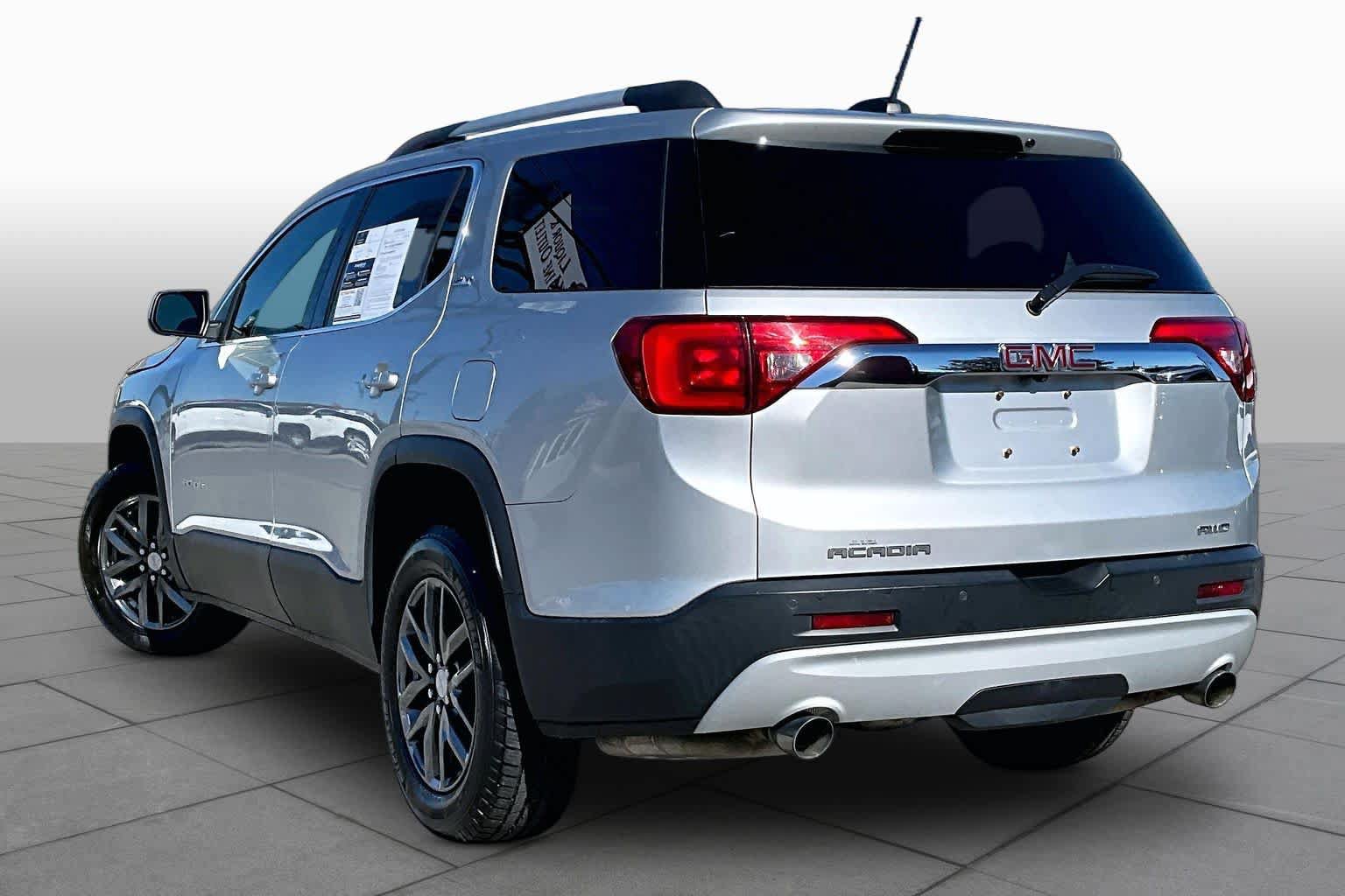 Used 2019 GMC Acadia SLT AWD/4WD image 12