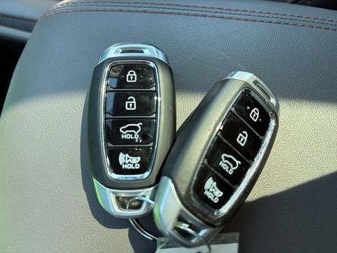 Used 2019 Hyundai Santa Fe FWD image 21