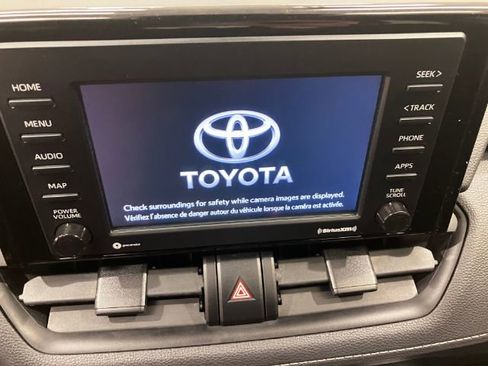 Used 2021 Toyota RAV4 XLE w/ XLE Grade Weather Package image 12