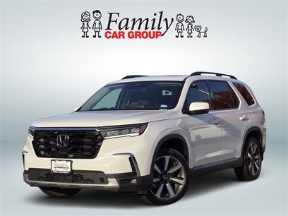 Used 2025 Honda Pilot Elite