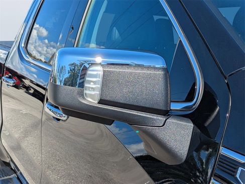 Used 2022 GMC Sierra 1500 Denali image 11