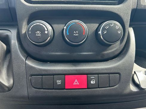 Used 2015 RAM ProMaster 3500 image 24