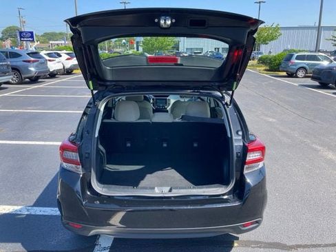 Used 2022 Subaru Impreza 2.0i AWD/4WD image 5