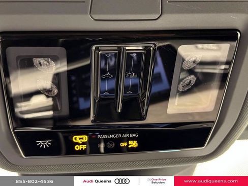 Certified 2022 Audi Q4 e-tron Prestige AWD/4WD image 34