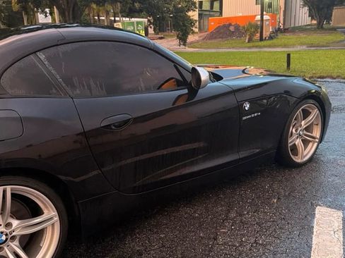 Used 2012 BMW Z4 sDrive35is RWD image 5
