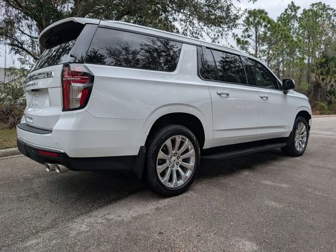 Used 2021 Chevrolet Suburban Premier image 9