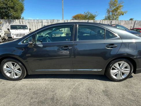 Used 2010 Lexus HS 250h Premium image 4