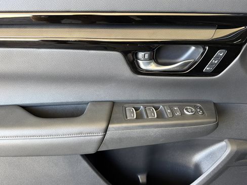 Certified 2025 Honda CR-V EX-L image 11