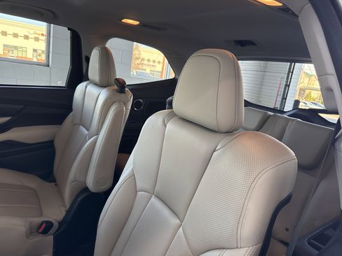 Used 2022 Subaru Ascent Limited w/ Technology Package image 36