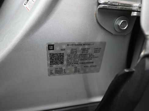 Used 2019 GMC Acadia SLT image 10