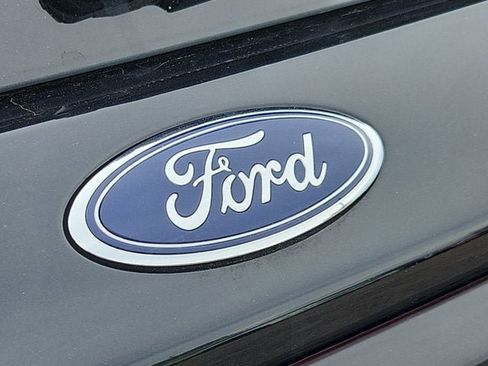 Used 2025 Ford Explorer Platinum w/ LUX Leather Package AWD/4WD image 16