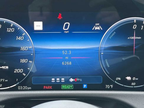 Used 2025 Mercedes-Benz E 53 AMG e 4MATIC Sedan image 25