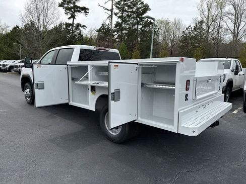 New 2025 GMC Sierra 3500 Pro w/ Convenience Package image 19