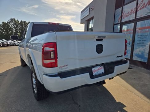 Used 2022 RAM 2500 Laramie AWD/4WD image 10