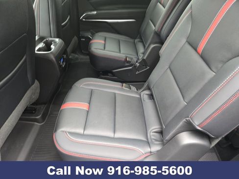 New 2026 Chevrolet Traverse RS w/ LPO, Floor Liner Package AWD/4WD image 29