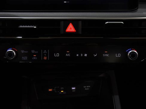New 2026 Kia K5 LXS FWD image 19