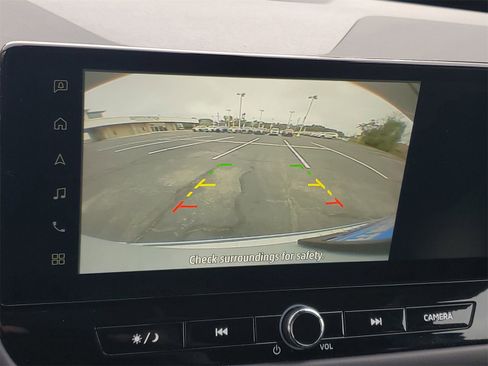 New 2026 Mitsubishi Outlander ES image 16