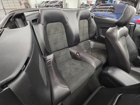 Used 2017 Ford Mustang GT Premium w/ Equipment Group 401A image 35