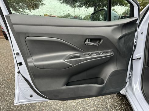 New 2025 Nissan Versa SV w/ Trunk Package image 10