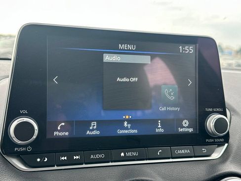 Used 2025 Nissan Sentra SV w/ All-Weather Package FWD image 22