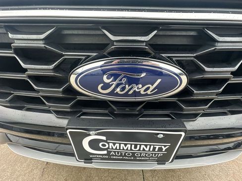 Used 2024 Ford Escape ST-Line w/ Tech Pack #1 image 32