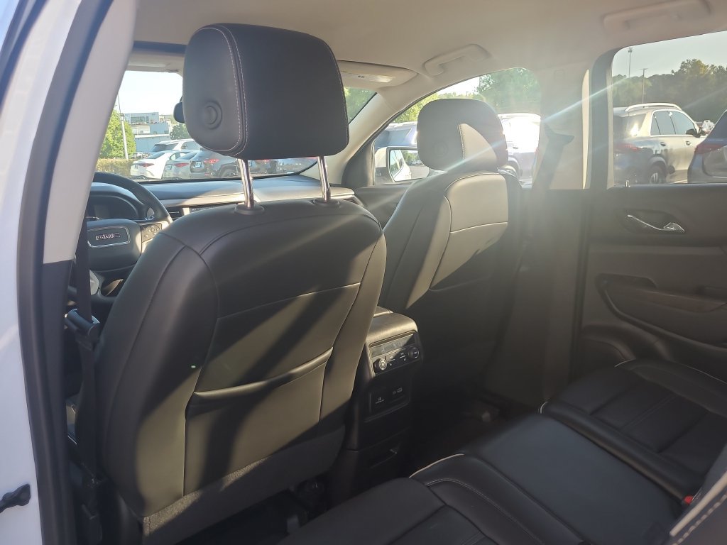 Used 2023 GMC Acadia Denali FWD image 12