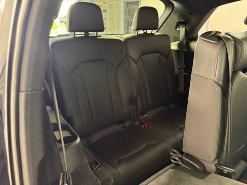 Used 2021 Audi Q7 3.0T Prestige w/ Prestige Package image 13