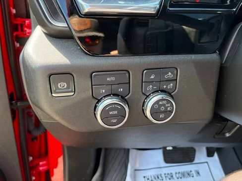 Used 2025 GMC Sierra 1500 Elevation w/ Elevation Premium Package AWD/4WD image 26