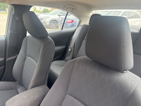 Used 2023 Toyota Corolla LE FWD image 9