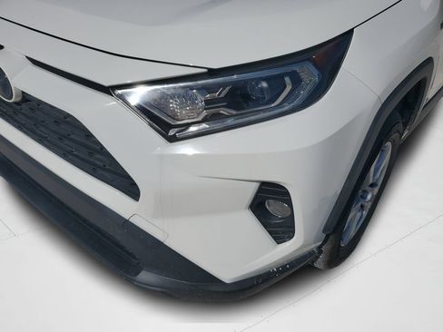 Used 2020 Toyota RAV4 XLE w/ Convenience Package AWD/4WD image 25