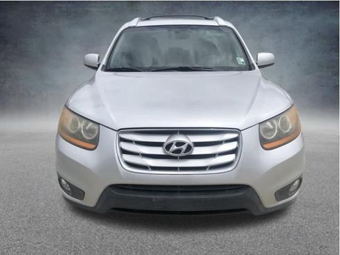 Used 2011 Hyundai Santa Fe Limited FWD image 3