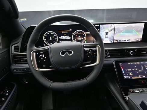 New 2026 INFINITI QX80 4WD w/ Sport Exterior Package image 32