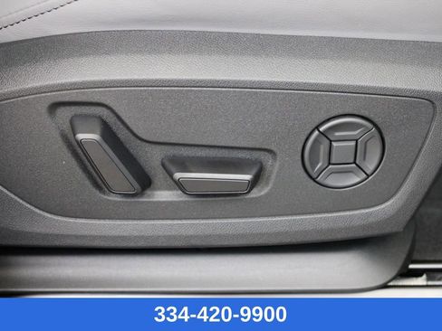 New 2025 Audi Q3 2.0T Premium image 20